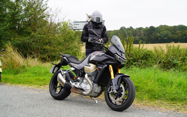 Moto Guzzi V 100 Mandello S Review (2023) Touring with Wings