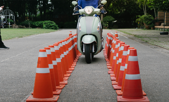 How much does it cost to get a scooter/moped licence?