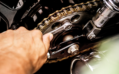 Motorcycle maintenance: How to tighten a loose motorcycle chain