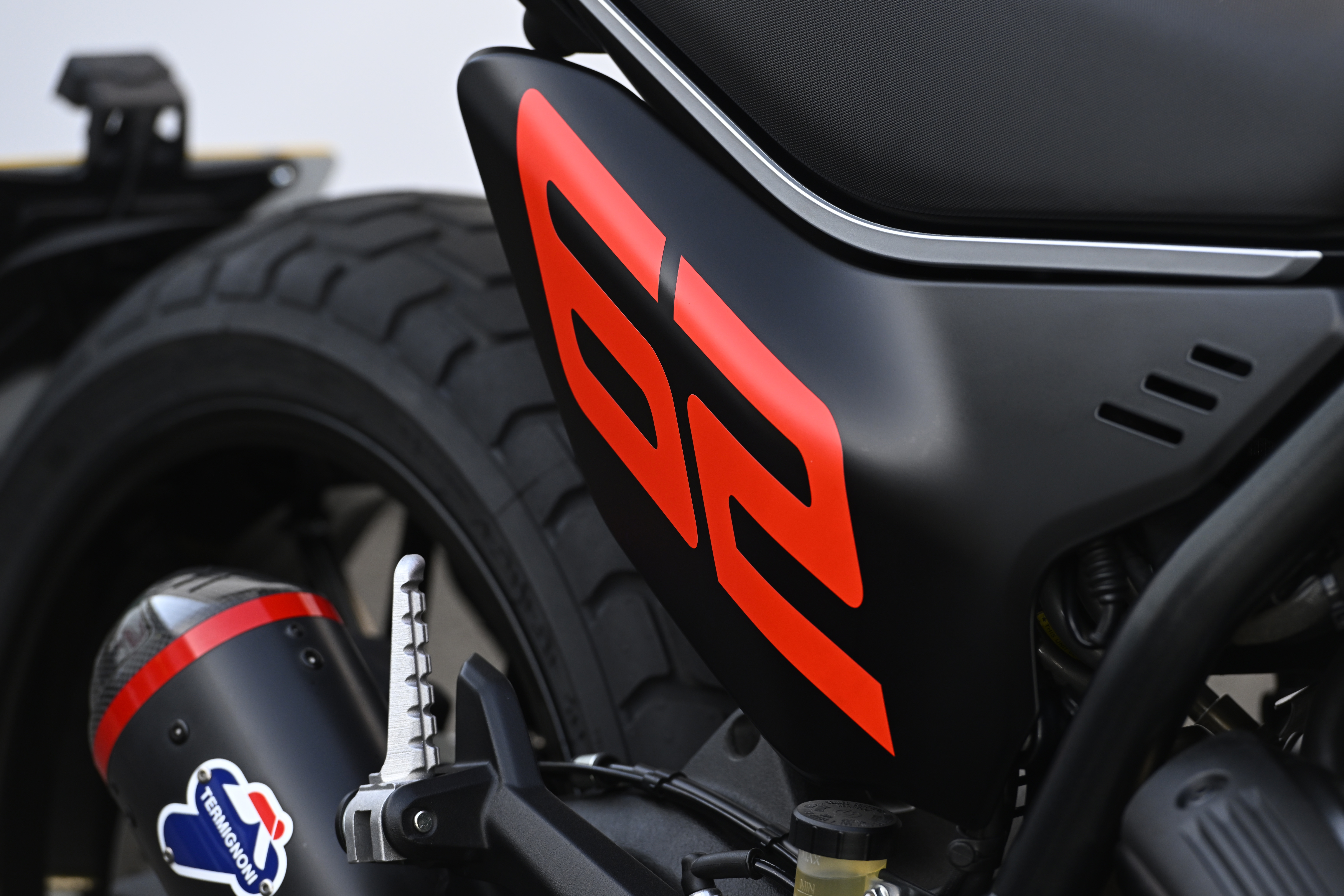 Ducati Scrambler Full Throttle with Flat Track inspiration