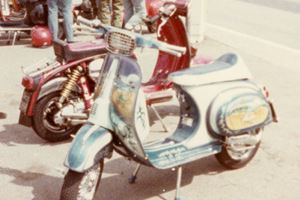 Mytho Poeikon custom scooter