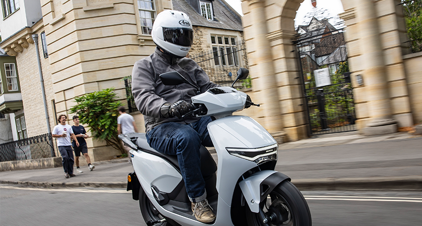 Person rides Honda CUVe: in Oxofrd