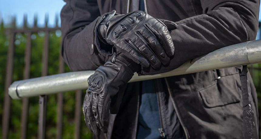 Weise Street Fight.webp