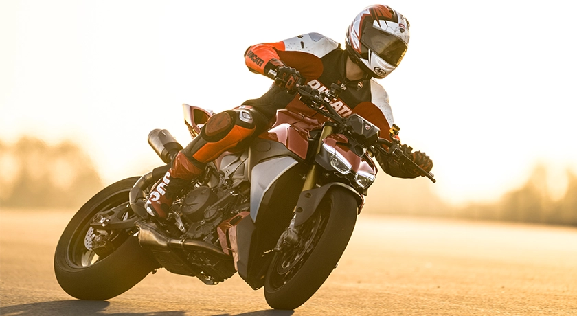2026 Ducati Streetfighter V2.webp