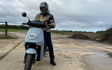 NIU MQI GT Electric Scooter Road Test Review (2021)