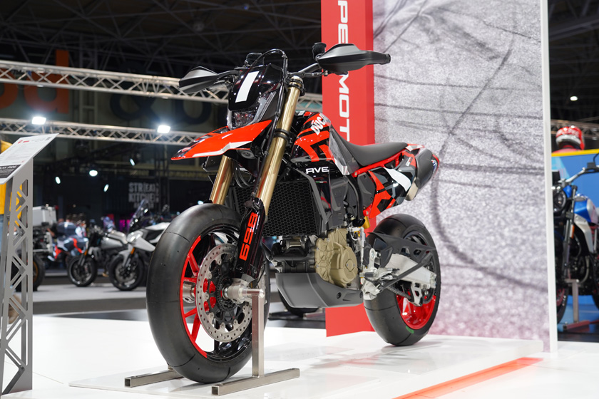 Ducati Hypermotard 698 Mono 2024 at Motorcycle Live