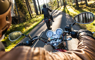 Essential Hand Signals for Beginner Motorcycle Riders