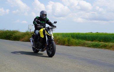 Honda CB750 Hornet 2023 Review | Is this the best A2 Naked Motorcycle?
