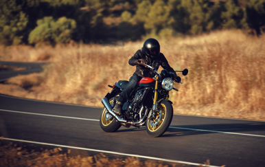 2026 Kawasaki Z900RS Motorcycle Review