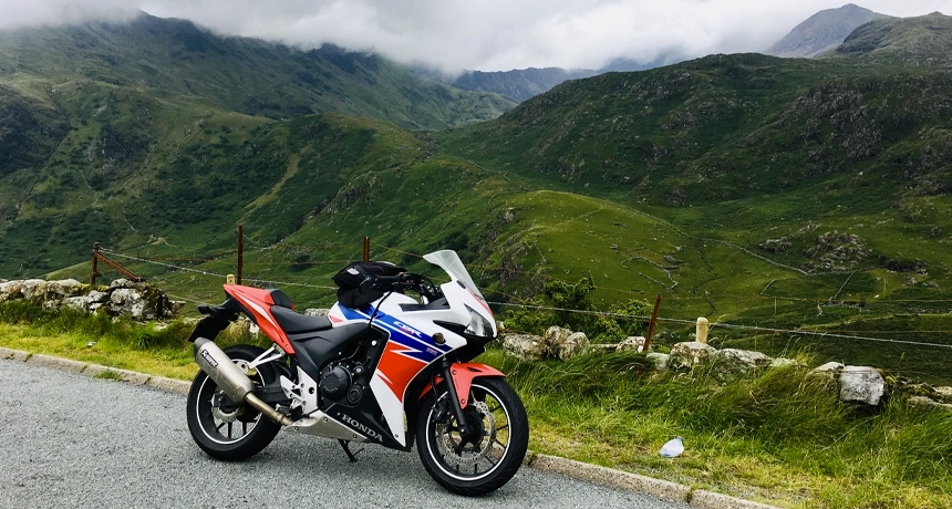 CBR500R_Snowdonia.webp