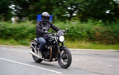 Triumph Speed Twin 900 (2023) Review | The Best of British?