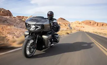 2026 Indian Pursuit Review: The Ultimate American Luxury Touring Motorcycle?
