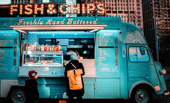 How much does it cost to start a food truck business?
