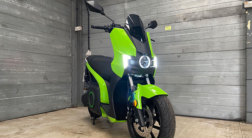 Electric Mopeds, Electric Motorbikes & Motorcycles UK