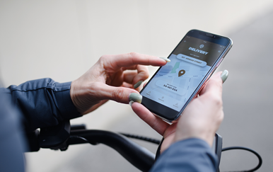 How much do Uber Eats riders make in the UK?