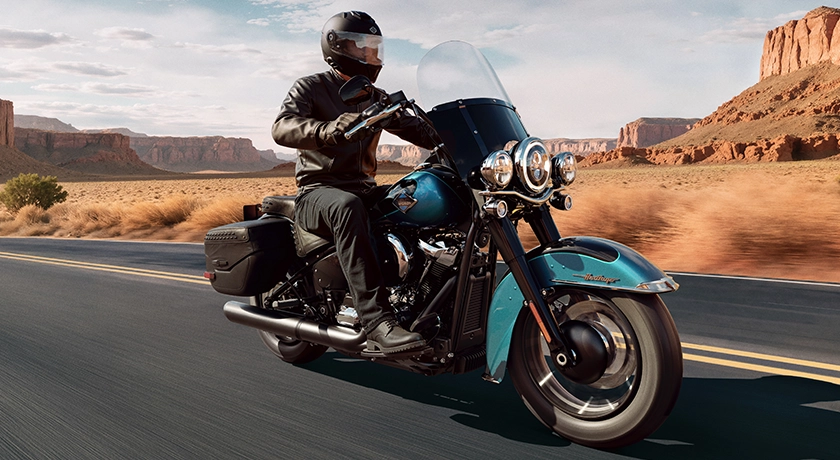 Harley Davidson Heritage Classic RIDE ON 1.webp
