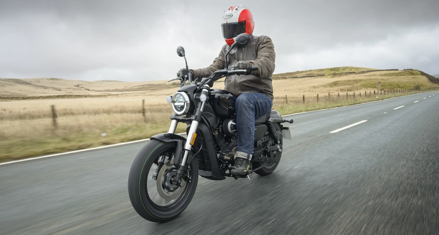 QJ SRV125V 1.webp