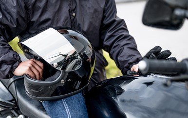 Can you buy a motorbike without insurance?