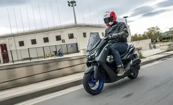 Honda PCX vs Yamaha NMAX – Spec battle: Which is best for you? 