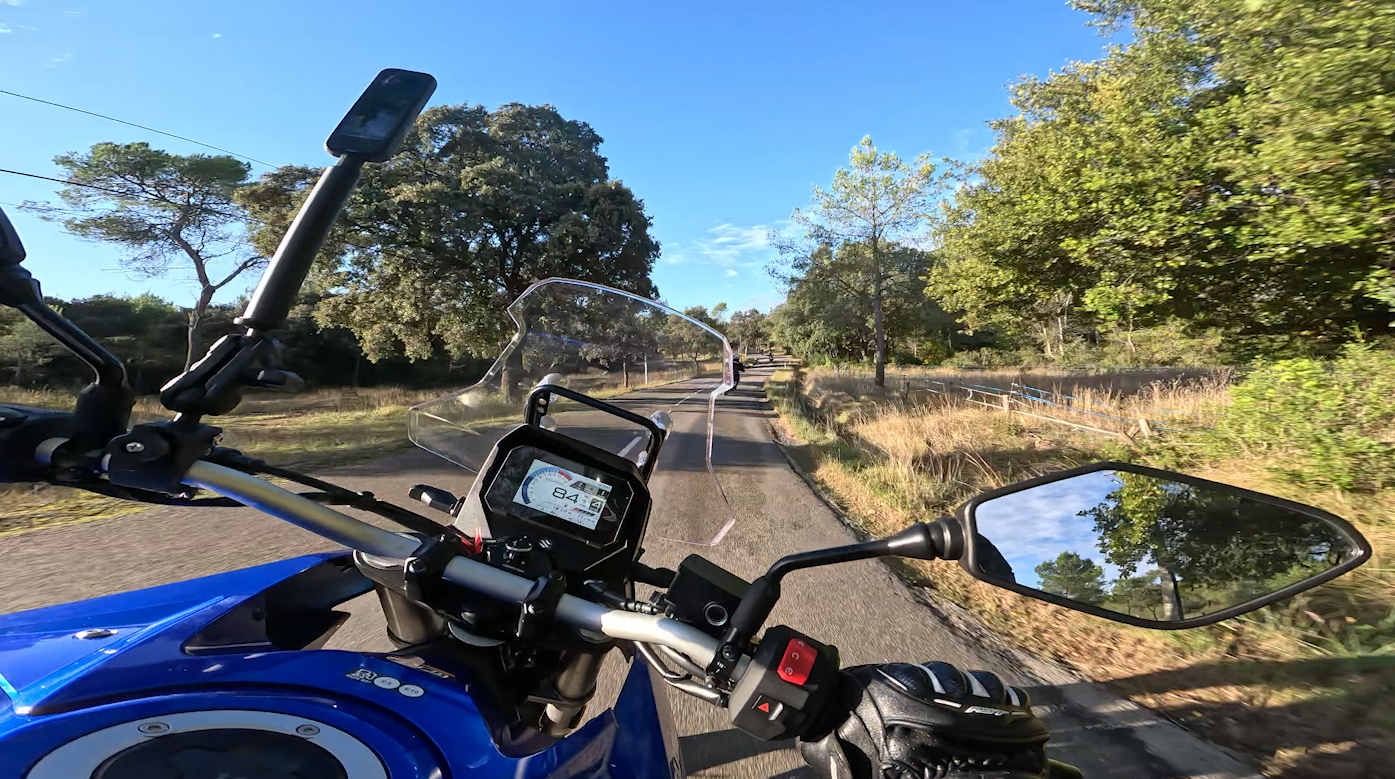 Riders view of the Suzuki V-Strom 800RE