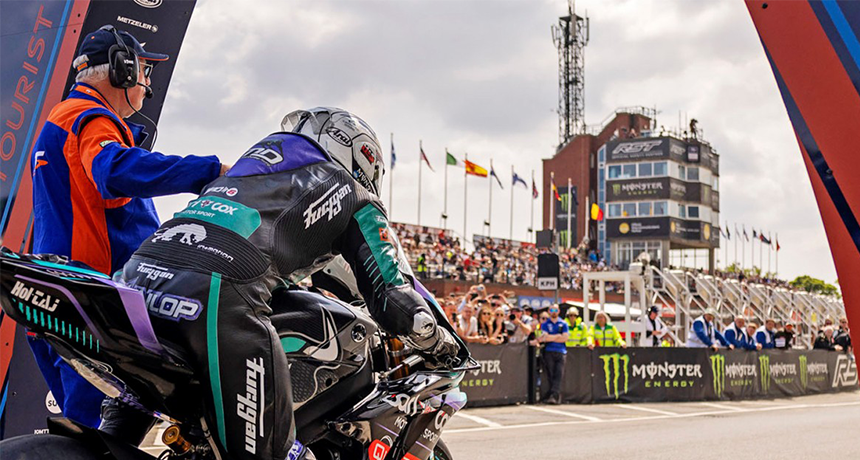 ISLE OF MAN TT.png