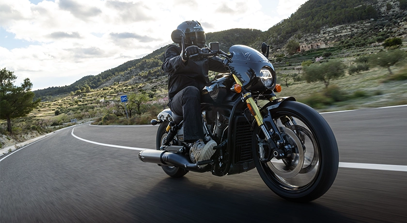 Indian Scout 101 Ride on 3.webp