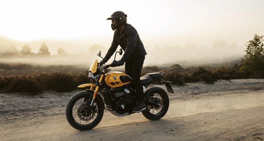Triumph_Scrambler_400XC.webp