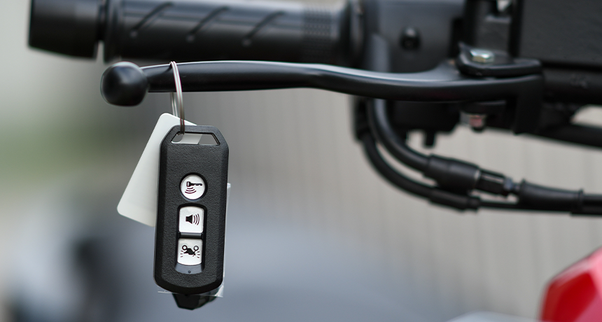 black Smart Key or remote control for motorcycle key.png