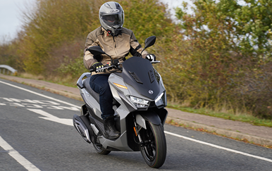 Sym Jet X 125 Scooter Road Test Review - Euro 5