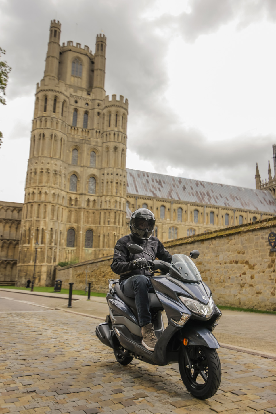 Ely Cathedral and the Suzuki Burgman Street 125EX