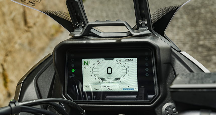 YAMAHA TRACER 7 DASH.png