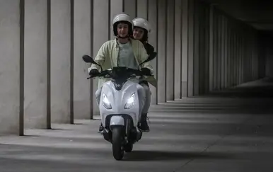 Top 10 Best Mopeds for Commuting 