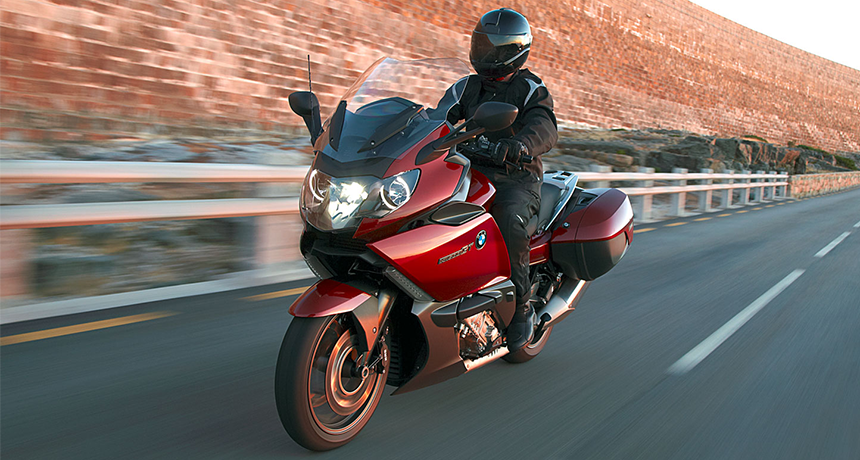 2011 BMW K 1600 GT.png