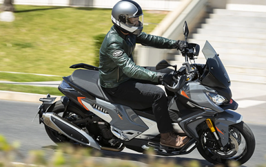 Top 10 A2 Maxi Scooters for 2025