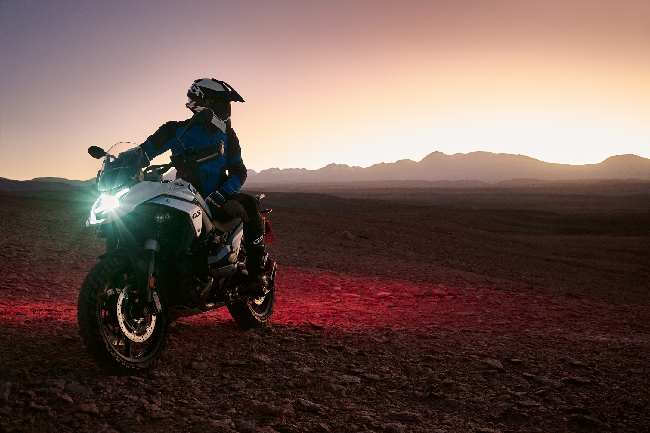 Lighting on the 2024 BMW R 1300 GS