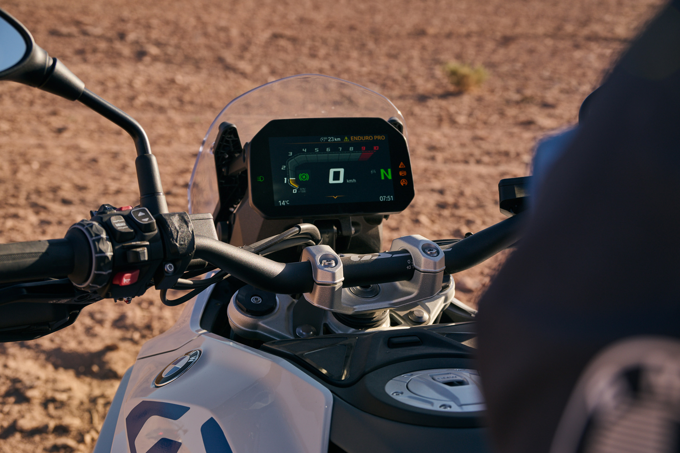 TFT dash on the BMW R 1300 GS