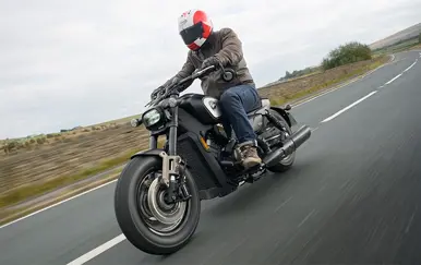 2025 QJ Motor SRV600V Motorcycle Road Test Review 
