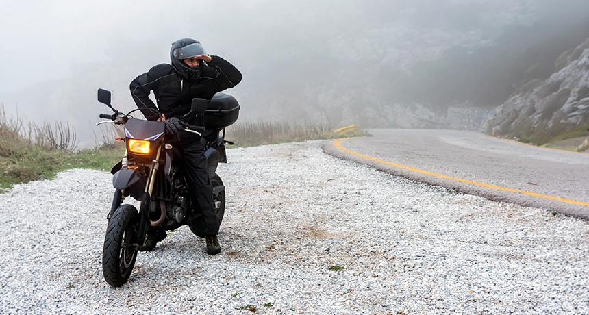 winter motorcycle pic 1.webp