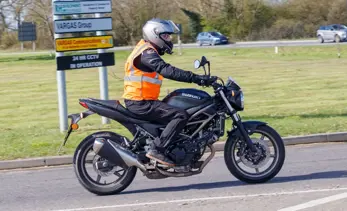 Must-have Motorcycle Gear for Commuting
