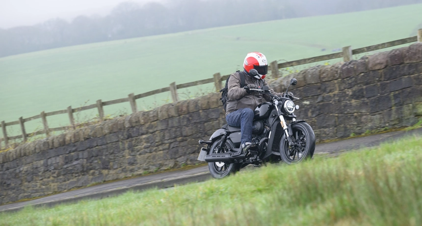 QJ SRV125V 5.webp