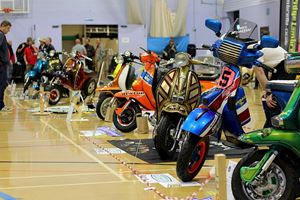 Over 100 Scooters Vespa and Lambretta attended ScooterExpo 2019