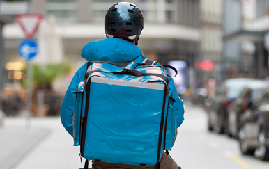 Top 10 Equipment Essentials Every Deliver Rider Needs