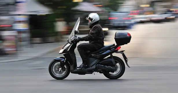 Best Moped Insurance UK 2026 | Lexham's Guide 