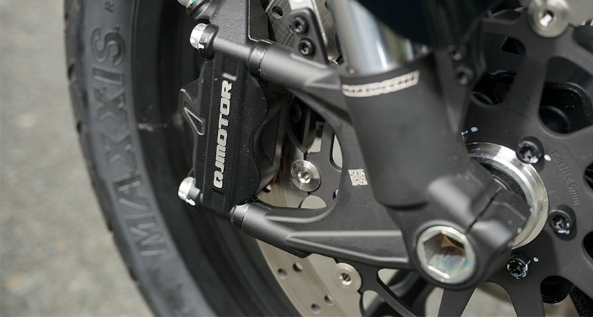 QJMotor SRT600 wheel