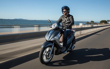 10 Reasons to Choose a Scooter: The Benefits of Becoming a Scooter Commuter