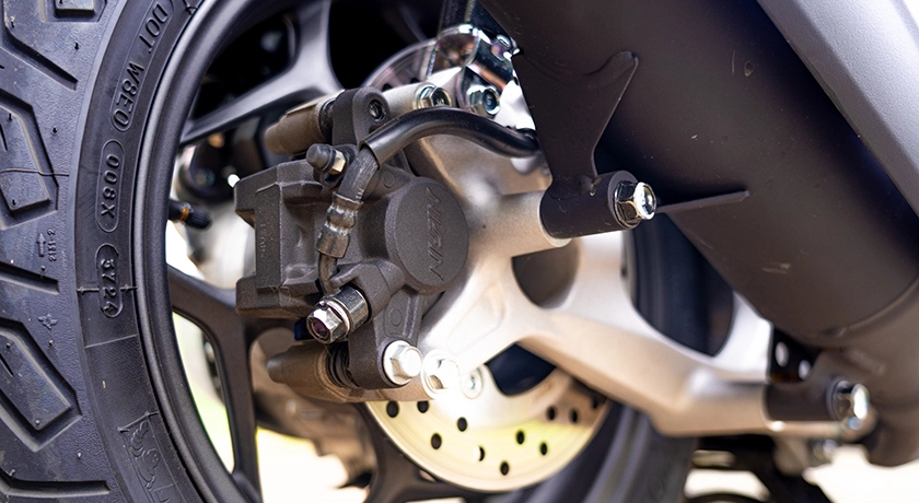 PCX125-DX-Brake.webp