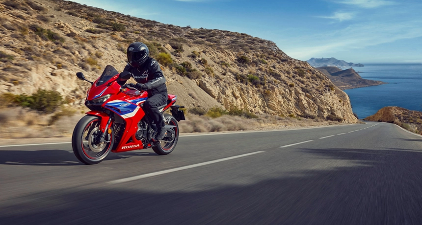 Honda CBR500R1.webp