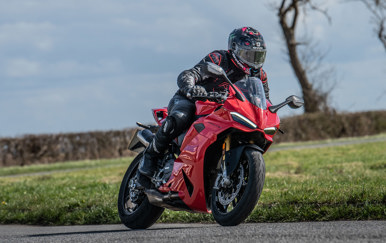 2025 Ducati Panigale V2 S | First Ride Review