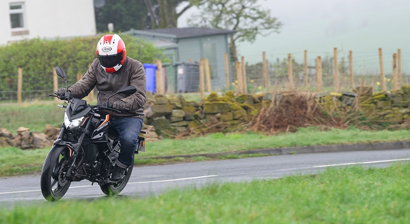 QJMotor TRX125 RIDE ON 2.webp