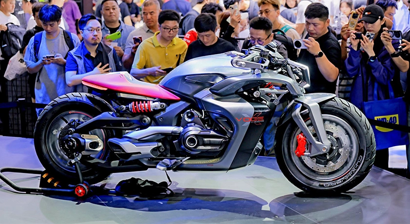 VOGE CUX HYBRID.webp